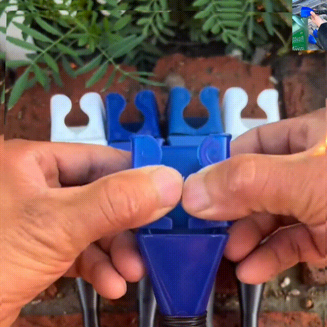 MCOIKY® Flexible Hands-Free No-Spill Liquid Funnel with Clip Lock